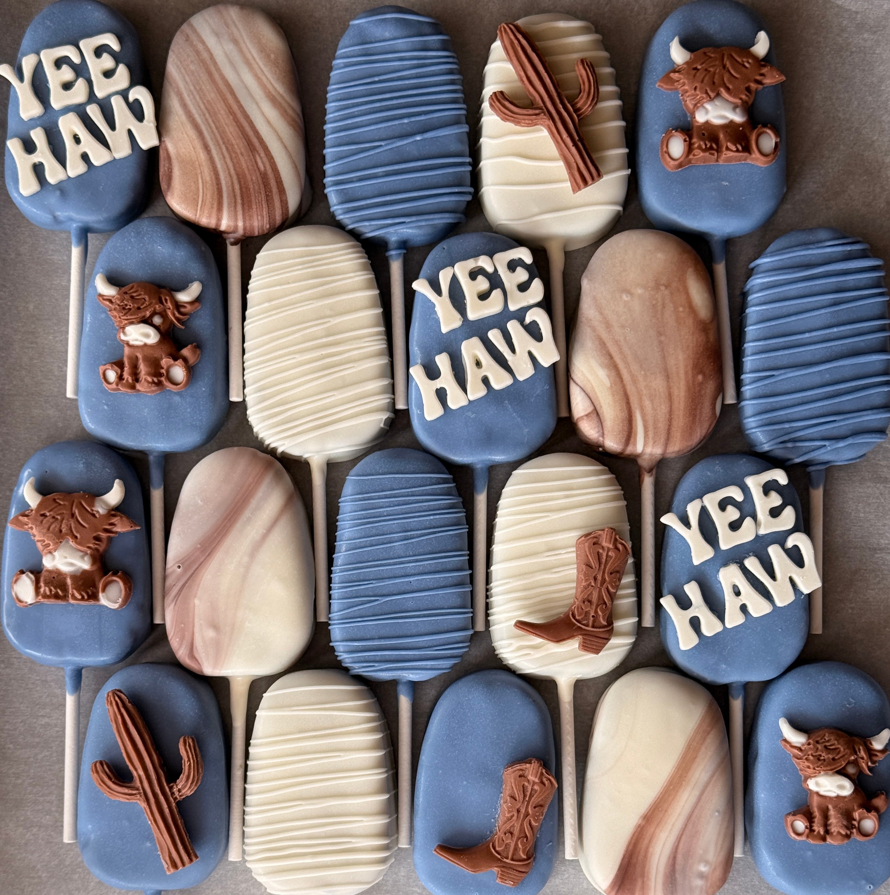 Wedding and bridal cake pops